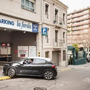 https://lhotelet-casa-padro-passeig-pere-iii-38-2n-1a.catalonia-hotels.com